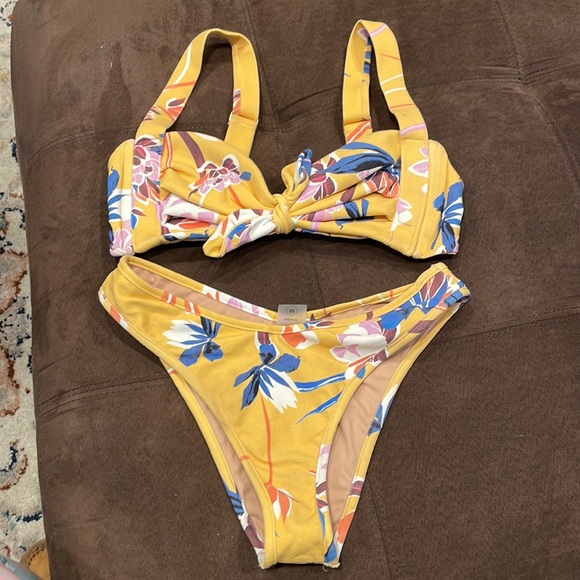 Montce Swim Montce Swim Yellow Floral Bikini Bottoms Are High Leg And Cheeky Matching Set